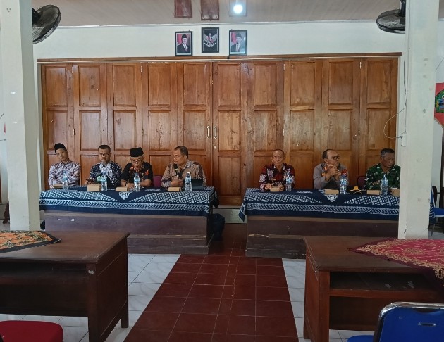 Jajak Pendapat Tanggapi Pengunduran Jabatan Bamuskal, Sambutan Lurah Ngalang dianggap Provokatif